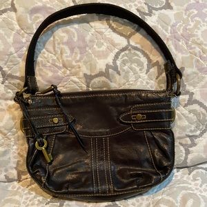 Black fossil leather shoulder bag